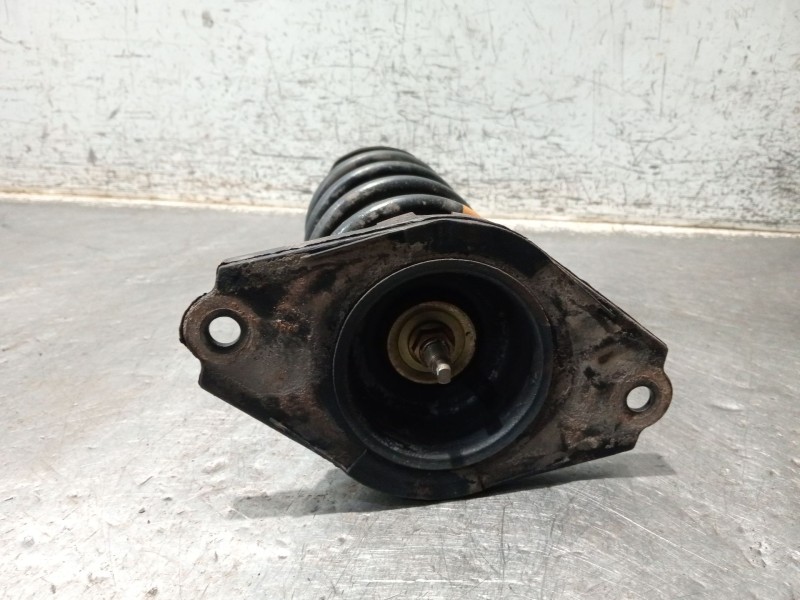 Recambio de amortiguador trasero izquierdo para nissan almera ii (n16) 1.5 referencia OEM IAM 56210BM400  