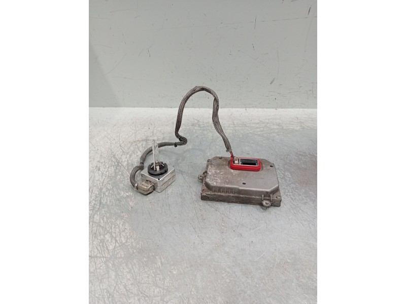 Recambio de bombillas para audi a3 (8p1) 2.0 tdi 16v referencia OEM IAM 130329115 1039f01459 