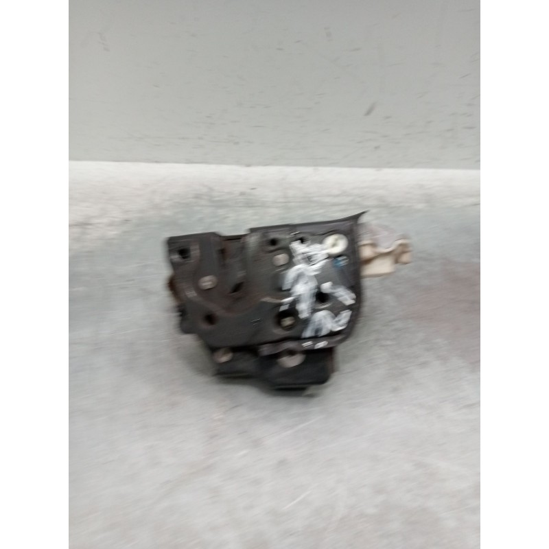 Recambio de motor cierre centralizado delantero izquierdo para audi a3 (8p1) 2.0 tdi 16v referencia OEM IAM 4f1837016  