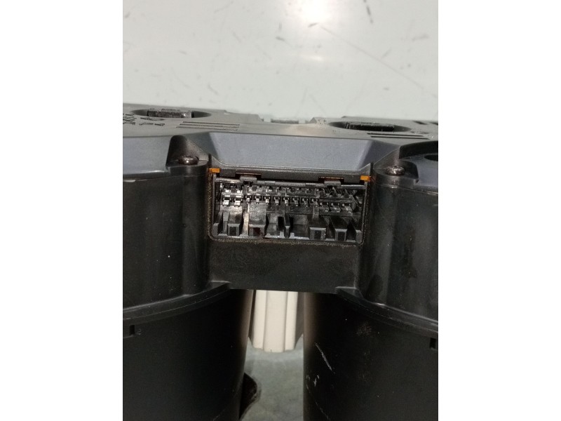 Recambio de cuadro instrumentos para daewoo kalos (klas) 1.4 referencia OEM IAM 96413686  