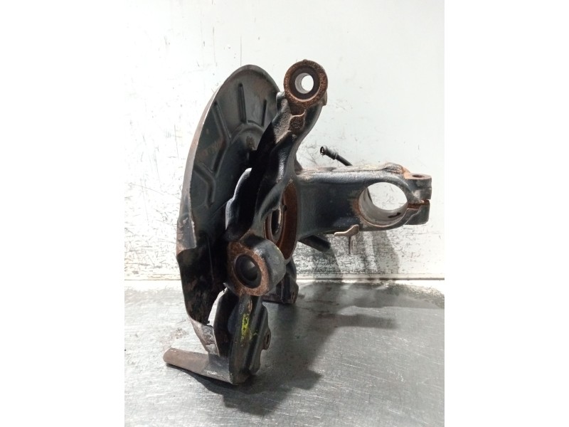 Recambio de mangueta delantera izquierda para seat ibiza iii (6l1) 1.4 tdi referencia OEM IAM 6Q0615311D  