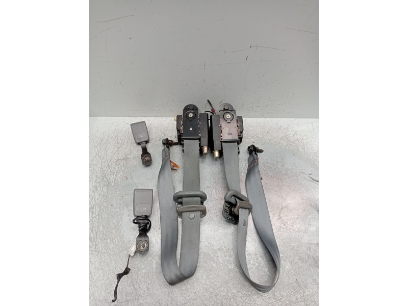 Recambio de juego cinturones delantero para daewoo kalos (klas) 1.4 referencia OEM IAM   