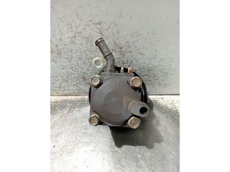 Recambio de bomba direccion para nissan almera ii (n16) 1.5 referencia OEM IAM 7613955144 7613955144 49110BM702