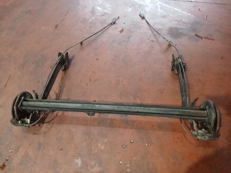 Recambio de puente trasero para nissan almera ii (n16) 1.5 referencia OEM IAM   DISCOS/ABS