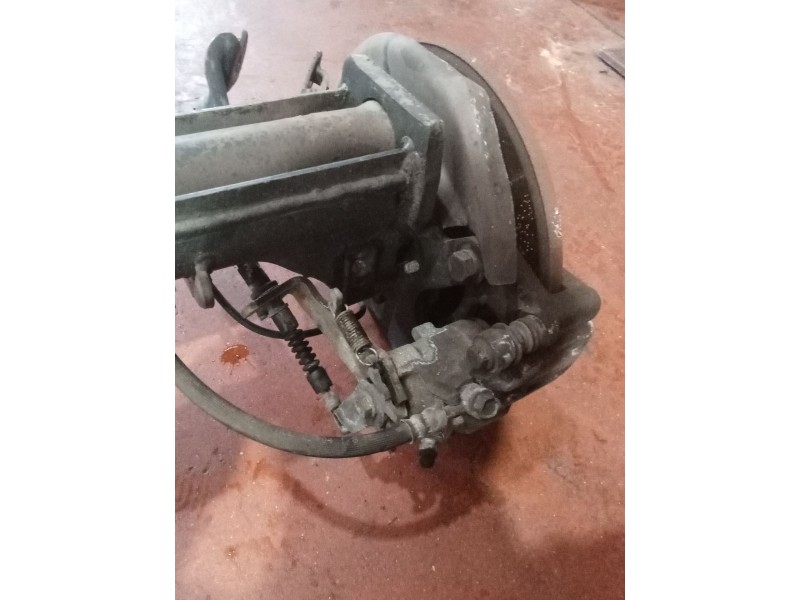 Recambio de puente trasero para nissan almera ii (n16) 1.5 referencia OEM IAM   DISCOS/ABS