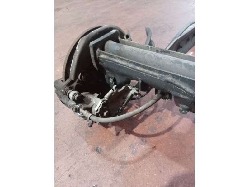 Recambio de puente trasero para nissan almera ii (n16) 1.5 referencia OEM IAM   DISCOS/ABS