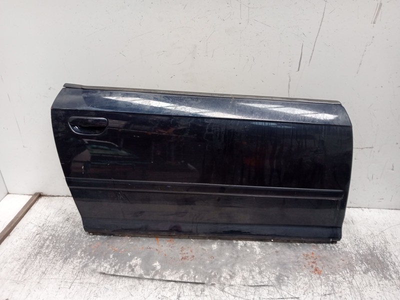 Recambio de puerta delantera derecha para audi a3 (8p) 2.0 tdi referencia OEM IAM   