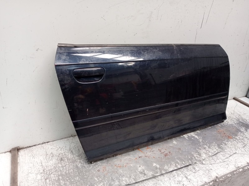 Recambio de puerta delantera derecha para audi a3 (8p) 2.0 tdi referencia OEM IAM   