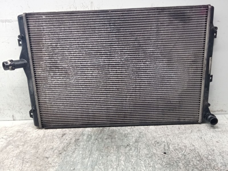 Recambio de radiador agua para audi a3 (8p) 2.0 tdi referencia OEM IAM 1K0121251N  