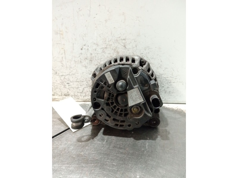 Recambio de alternador para volkswagen caddy iii furgoneta/monovolumen (2ka, 2kh, 2ca, 2ch) 2.0 sdi referencia OEM IAM 06F903023