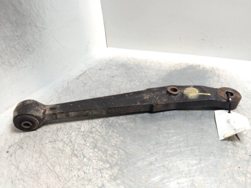 Recambio de brazo suspension inferior delantero izquierdo para peugeot j5 combi (290) 1.9 diesel referencia OEM IAM   