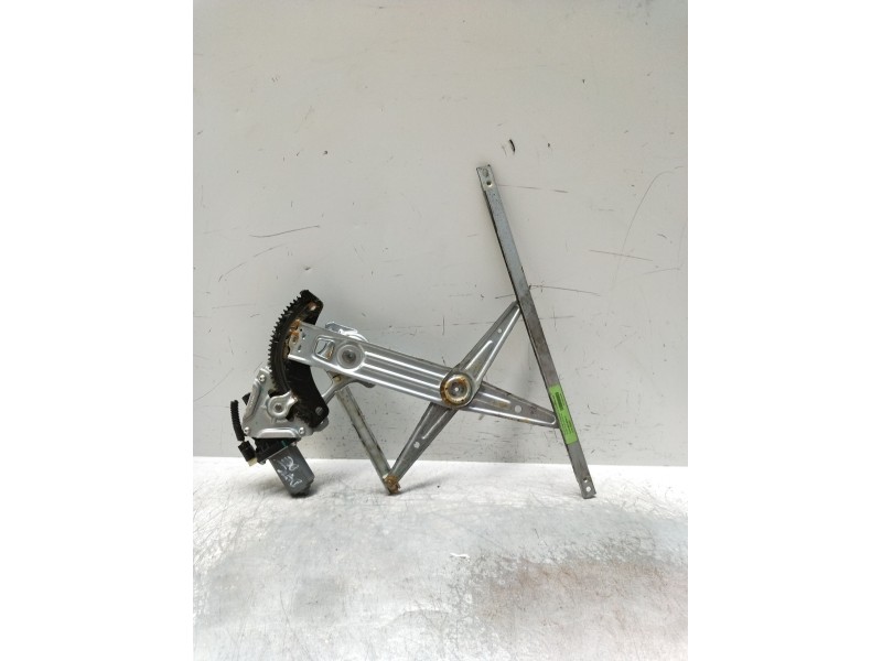 Recambio de elevalunas delantero derecho para nissan note acenta referencia OEM IAM 827301HB1A 3036928A 8Q10232B