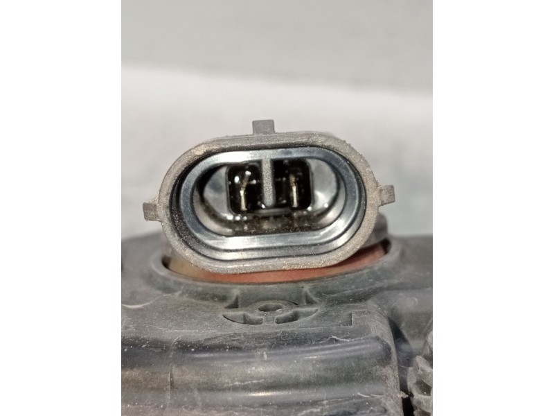 Recambio de faro antiniebla izquierdo para nissan almera ii (n16) 1.5 referencia OEM IAM 2615589905 89202711 