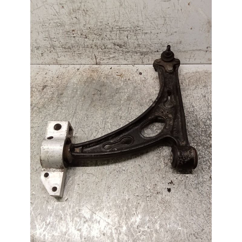 Recambio de brazo suspension inferior delantero izquierdo para audi a3 (8p) 2.0 tdi referencia OEM IAM 1K0407153G  