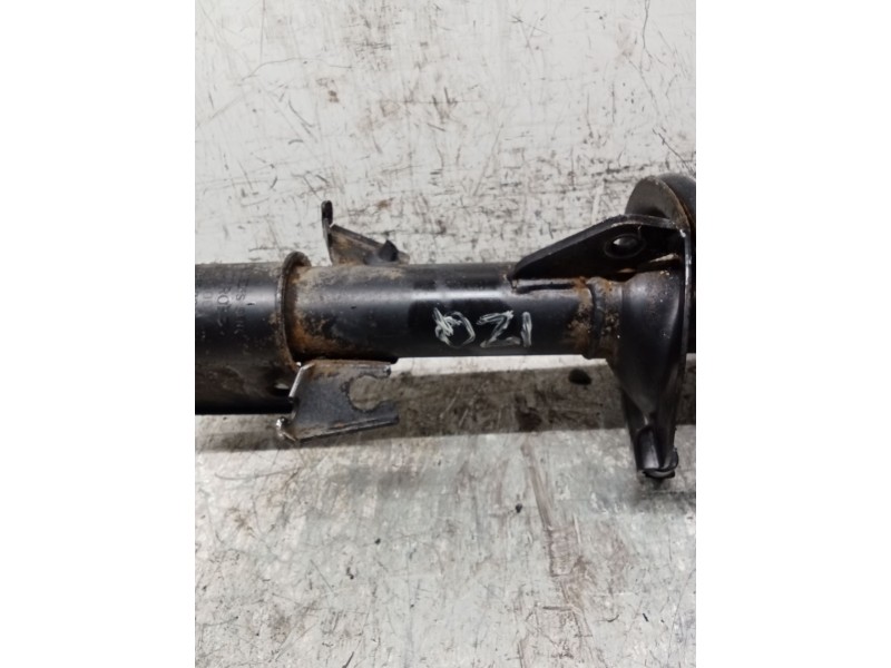 Recambio de amortiguador delantero izquierdo para mercedes-benz vito furgoneta (w638) 110 cdi 2.2 (638.094) referencia OEM IAM A