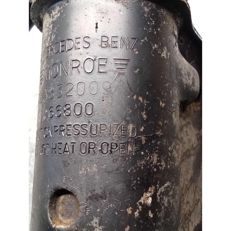 Recambio de amortiguador delantero izquierdo para mercedes-benz vito furgoneta (w638) 110 cdi 2.2 (638.094) referencia OEM IAM A