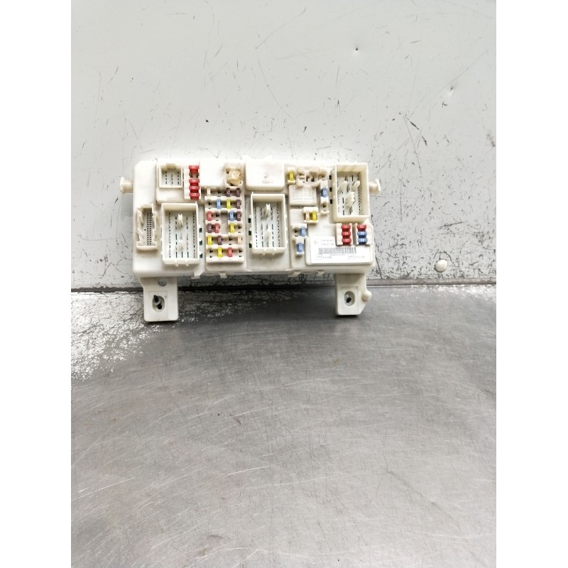 Recambio de caja reles / fusibles para ford focus ii turnier (da_, ffs, ds) 1.6 tdci referencia OEM IAM 7M5T14A073BF 8M5T14014LM