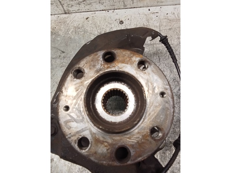 Recambio de mangueta delantera izquierda para opel corsa d furgoneta/hatchback (s07) 1.3 cdti (l08) referencia OEM IAM 557031531