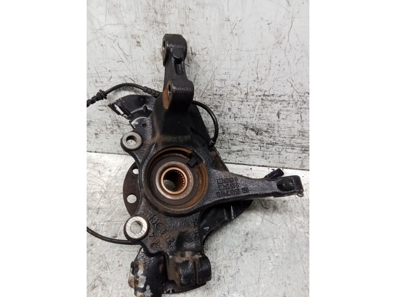 Recambio de mangueta delantera izquierda para opel corsa d furgoneta/hatchback (s07) 1.3 cdti (l08) referencia OEM IAM 557031531