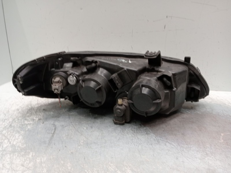 Recambio de faro izquierdo para nissan almera ii (n16) 1.5 referencia OEM IAM 082151196L  