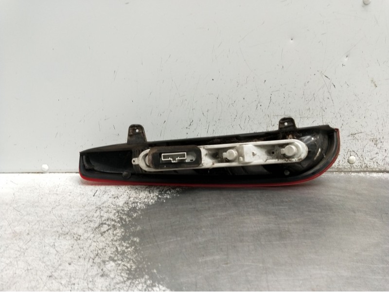 Recambio de piloto trasero derecho para ford focus ii turnier (da_, ffs, ds) 1.6 tdci referencia OEM IAM 8m5113404C 8m5113404D 8