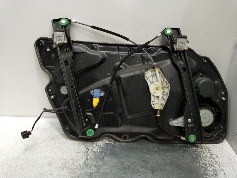 Recambio de elevalunas delantero derecho para volkswagen passat b6 (3c2) 2.0 tdi 16v referencia OEM IAM 3C1837756F  