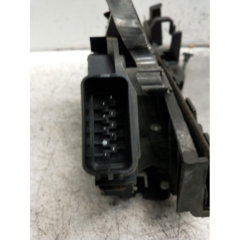 Recambio de motor cierre centralizado delantero izquierdo para ford focus ii turnier (da_, ffs, ds) 1.6 tdci referencia OEM IAM 