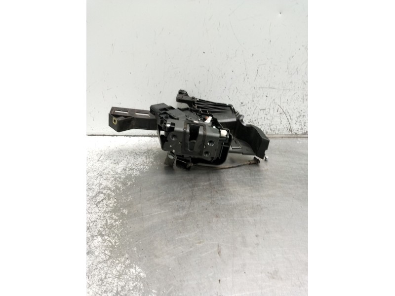 Recambio de motor cierre centralizado trasero derecho para ford focus ii turnier (da_, ffs, ds) 1.6 tdci referencia OEM IAM 4M5A