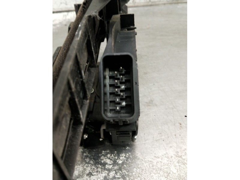 Recambio de motor cierre centralizado trasero derecho para ford focus ii turnier (da_, ffs, ds) 1.6 tdci referencia OEM IAM 4M5A