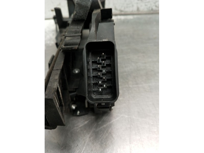 Recambio de motor cierre centralizado delantero derecho para ford focus ii turnier (da_, ffs, ds) 1.6 tdci referencia OEM IAM   