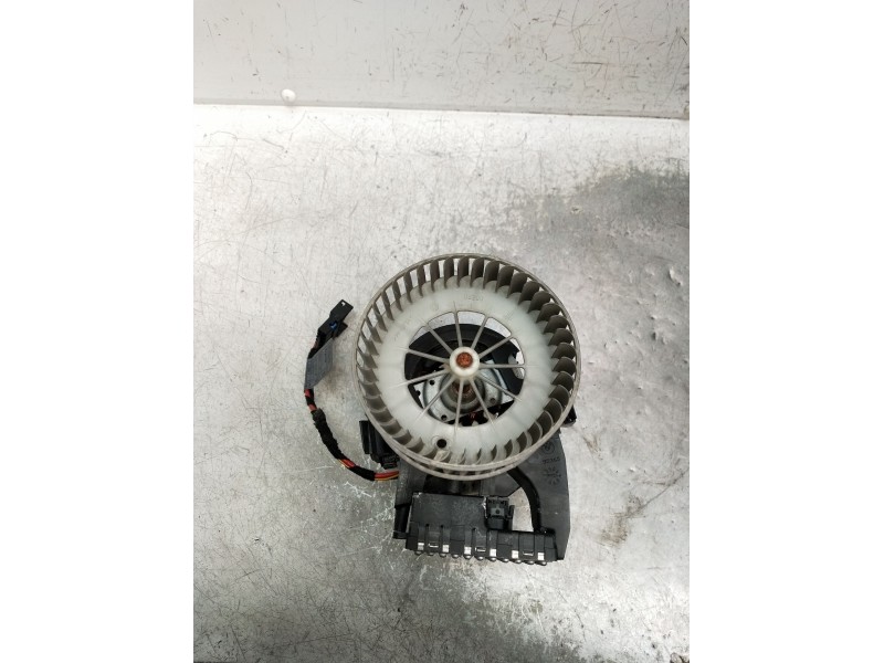 Recambio de motor calefaccion para bmw serie 5 berlina (e60) 530i referencia OEM IAM 67326988425  