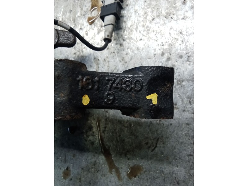 Recambio de mangueta delantera derecha para opel astra h (a04) 1.7 cdti (l48) referencia OEM IAM 1617430  