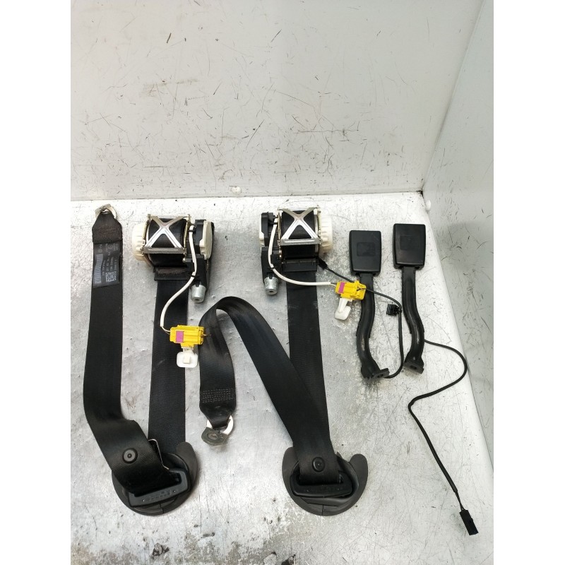 Recambio de juego cinturones delantero para volkswagen passat b6 (3c2) 2.0 tdi 16v referencia OEM IAM   
