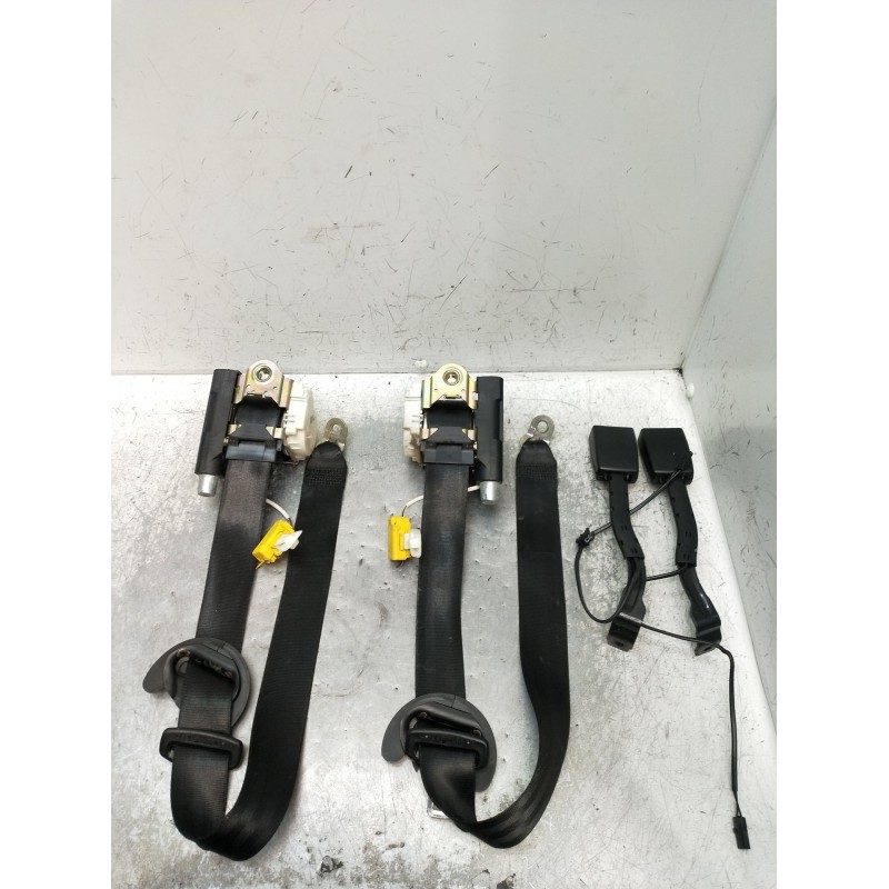 Recambio de juego cinturones delantero para volkswagen passat b6 (3c2) 2.0 tdi 16v referencia OEM IAM   