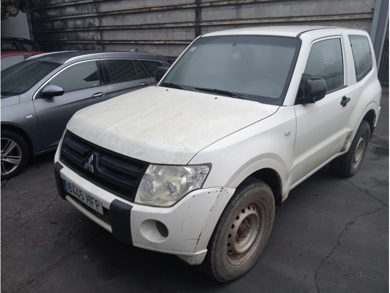 mitsubishi montero iv (v8_w, v9_w) del año 2011