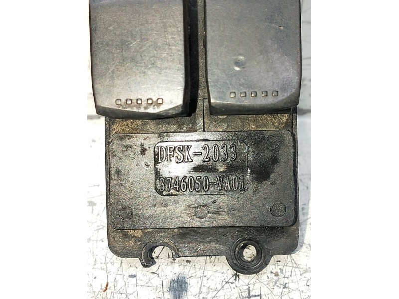 Recambio de mando elevalunas delantero izquierdo para dfsk c35 furgoneta 1.5 referencia OEM IAM 3746050VA01  