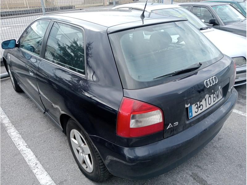 audi a3 (8l1) del año 2000