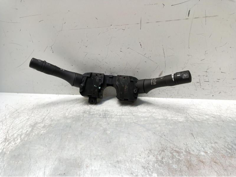 Recambio de mando luces para nissan note acenta referencia OEM IAM   