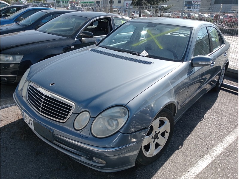 mercedes-benz clase e (w211) del año 2002