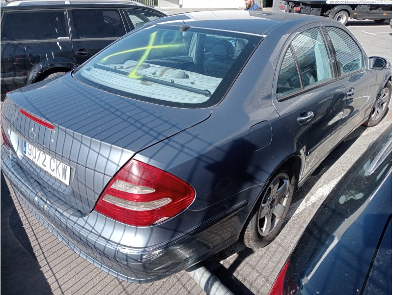 mercedes-benz clase e (w211) del año 2002