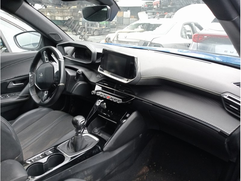 peugeot 2008 ii (ud_, us_, uy_, uj_, ur_, uc_) del año 2020