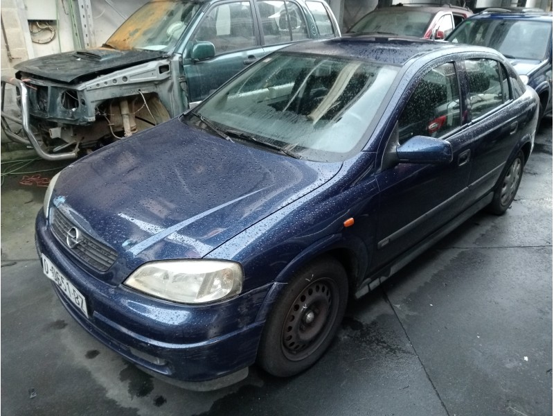 opel astra g berlina del año 1998