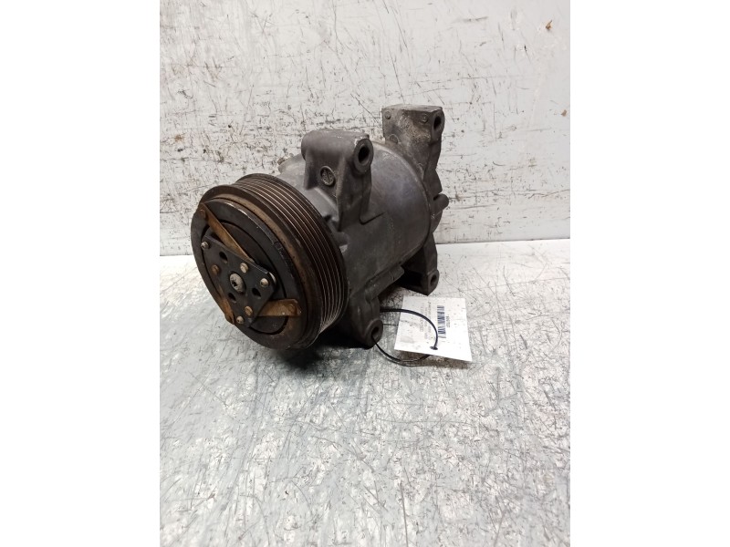 Recambio de compresor aire acondicionado para nissan almera ii (n16) 1.5 referencia OEM IAM 926009F5I  
