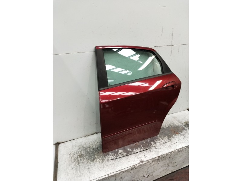 Recambio de puerta trasera izquierda para fiat linea (323_, 110_) 1.3 d multijet (323axb11, 323axb1a) referencia OEM IAM   4P