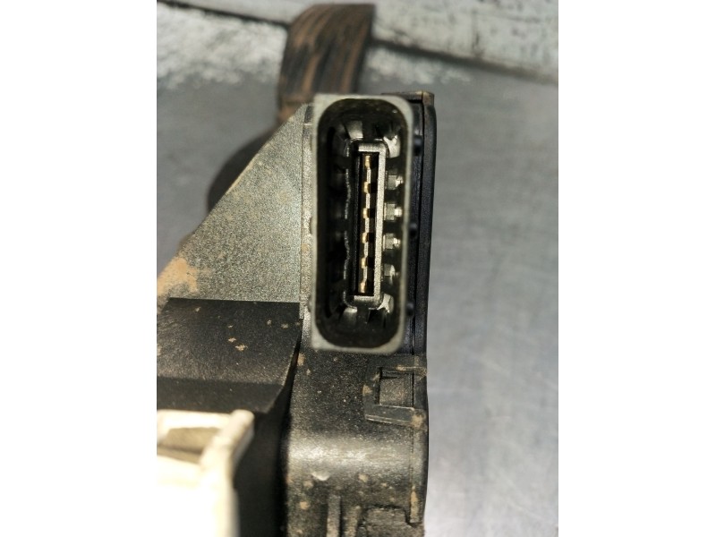 Recambio de potenciometro pedal para opel corsa d furgoneta/hatchback (s07) 1.3 cdti (l08) referencia OEM IAM 13305804  