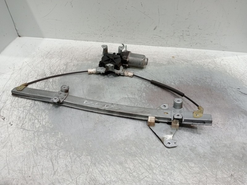 Recambio de elevalunas delantero derecho para nissan almera ii (n16) 1.5 referencia OEM IAM 114726  