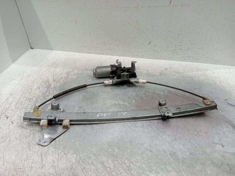 Recambio de elevalunas delantero izquierdo para nissan almera ii (n16) 1.5 referencia OEM IAM   