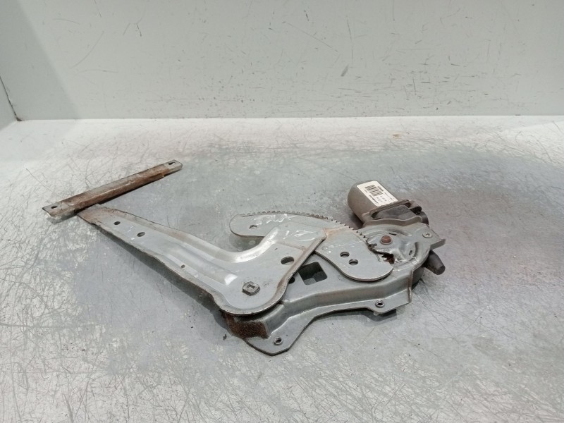 Recambio de elevalunas trasero derecho para nissan almera ii (n16) 1.5 referencia OEM IAM   