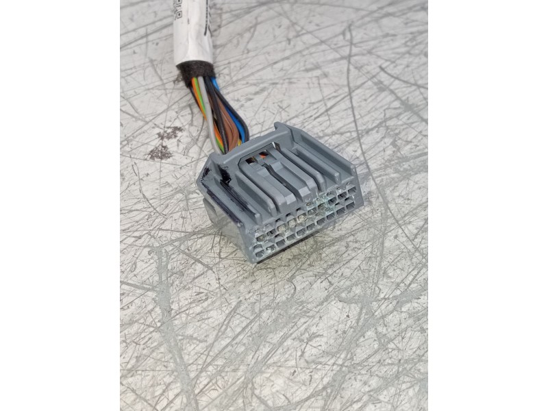 Recambio de retrovisor derecho para volvo v60 ii (225) d3 referencia OEM IAM electrico 1 enchufe 14 cables 