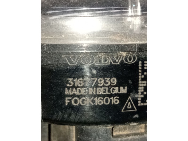 Recambio de faro antiniebla izquierdo para volvo v60 ii (225) d3 referencia OEM IAM 31677939  
